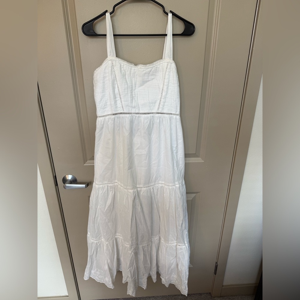 White Sleeveless Maxi Dress